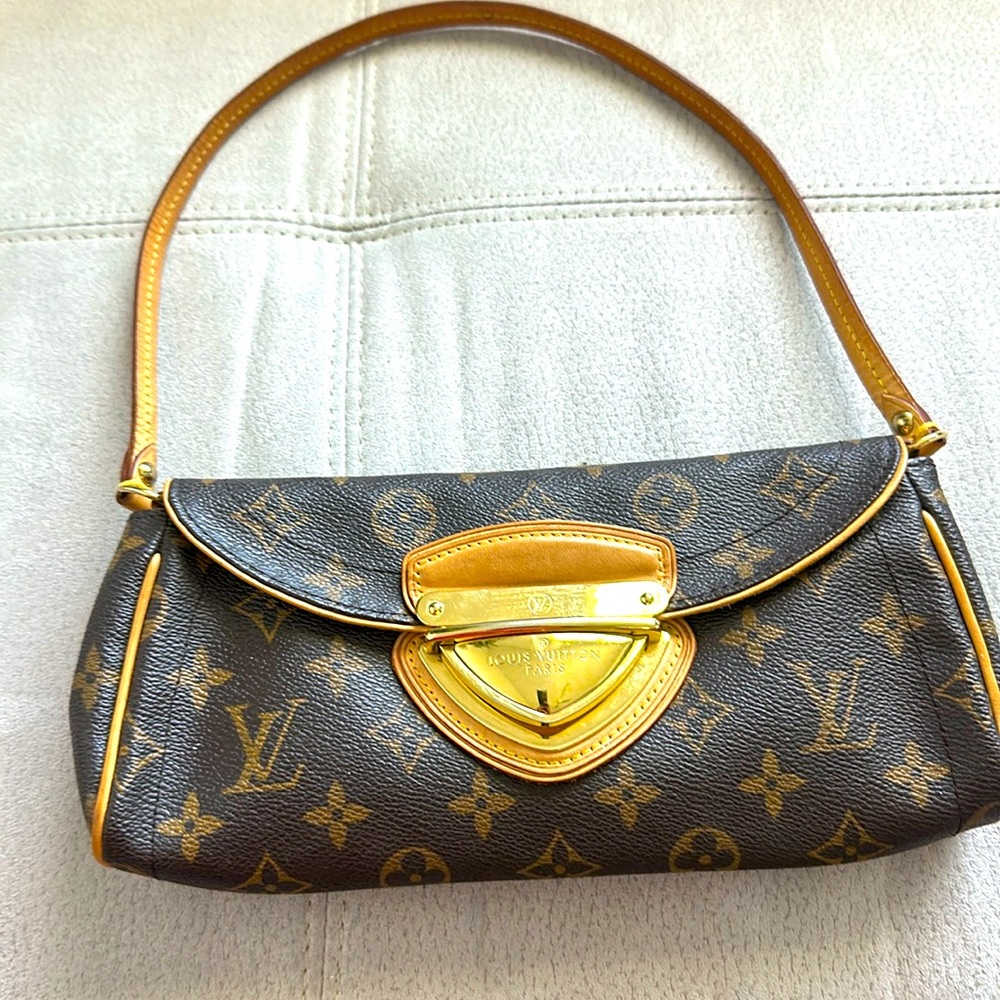 Louis Vuitton Beverly Pochett shoulder/arm clutch